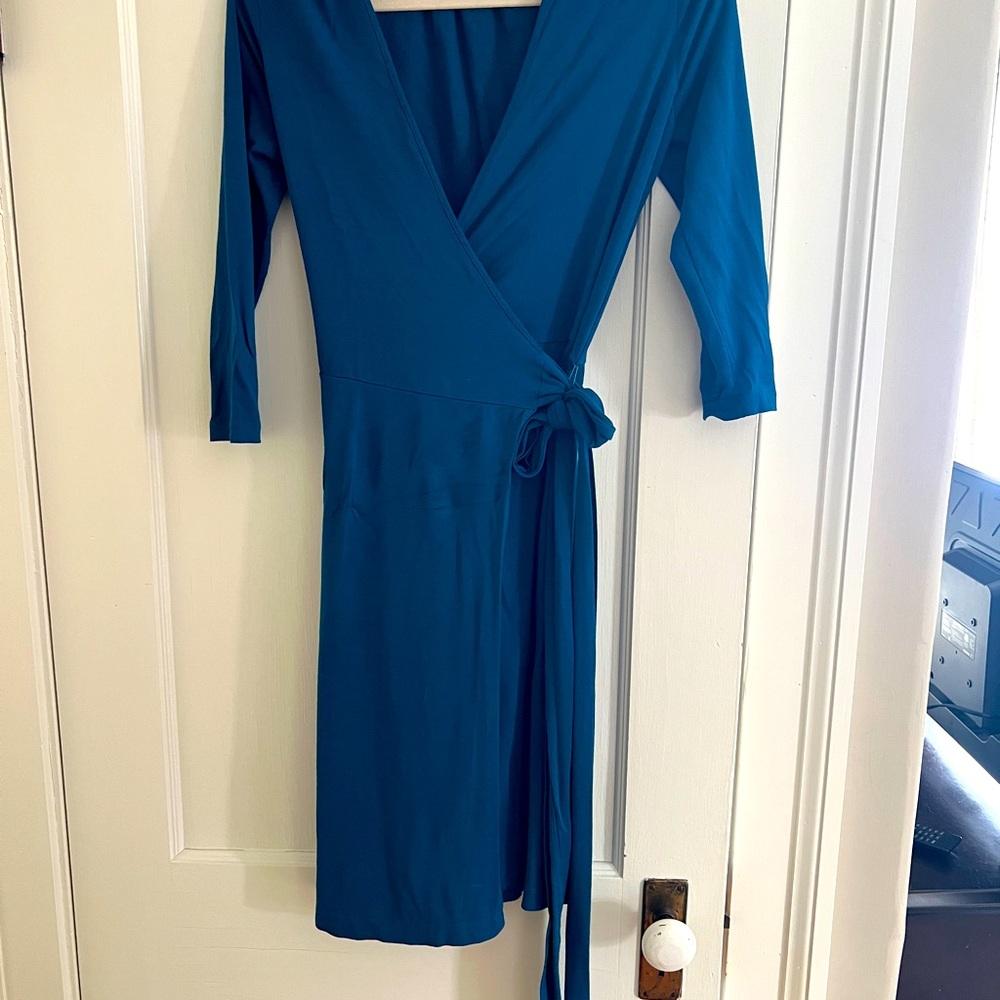 BANANA REPUBLIC Classic Gemma Wrap Dress Turquoise Blue with 3/4 Sleeves Size XS